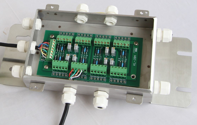 jbox-05.jpg